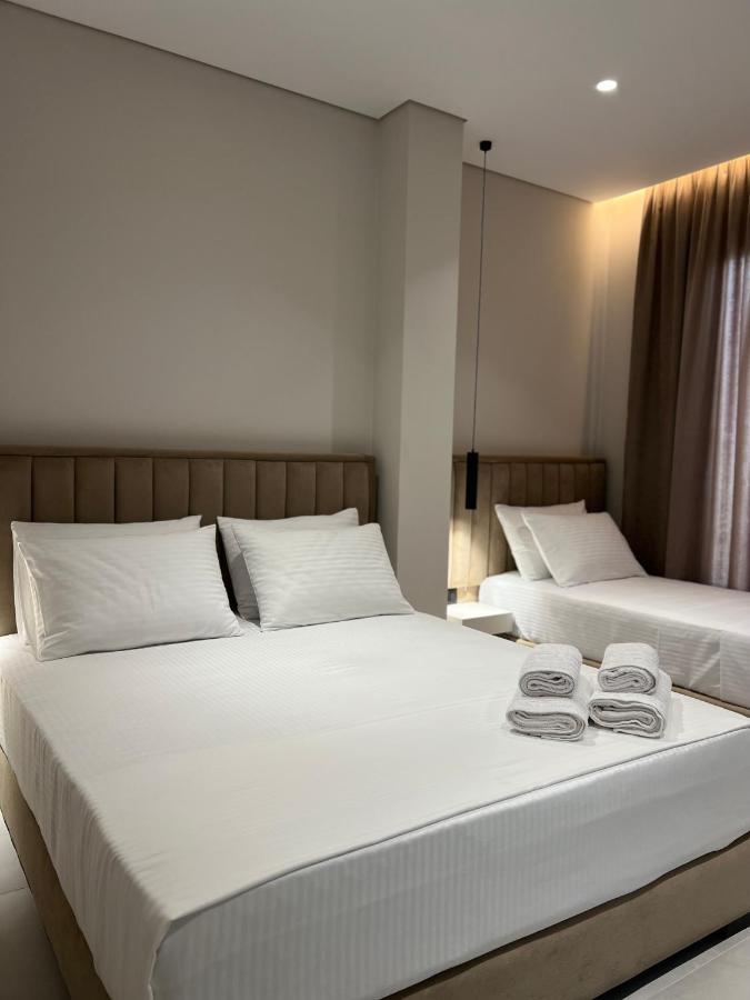 Astoria Rooms Sarandë Exterior foto